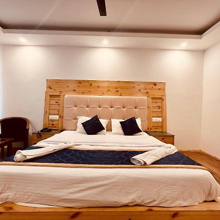 The Radhika - A Luxury Resort In Mountains Manāli Eksteriør billede